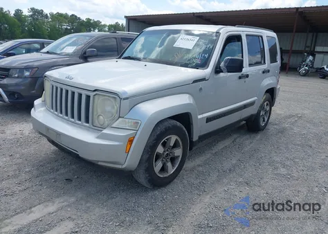 2008 Jeep Liberty Sport z USA, uszkodzony, nr VIN 1J8GN28K98W174572